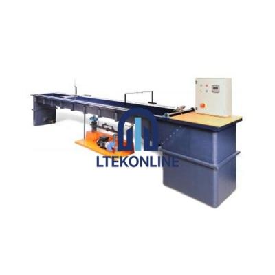 Mobile Bed and Flow Visualization Tank